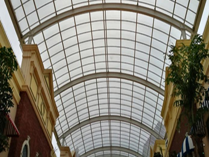 扎兰屯屋面网架顶棚吊装方案